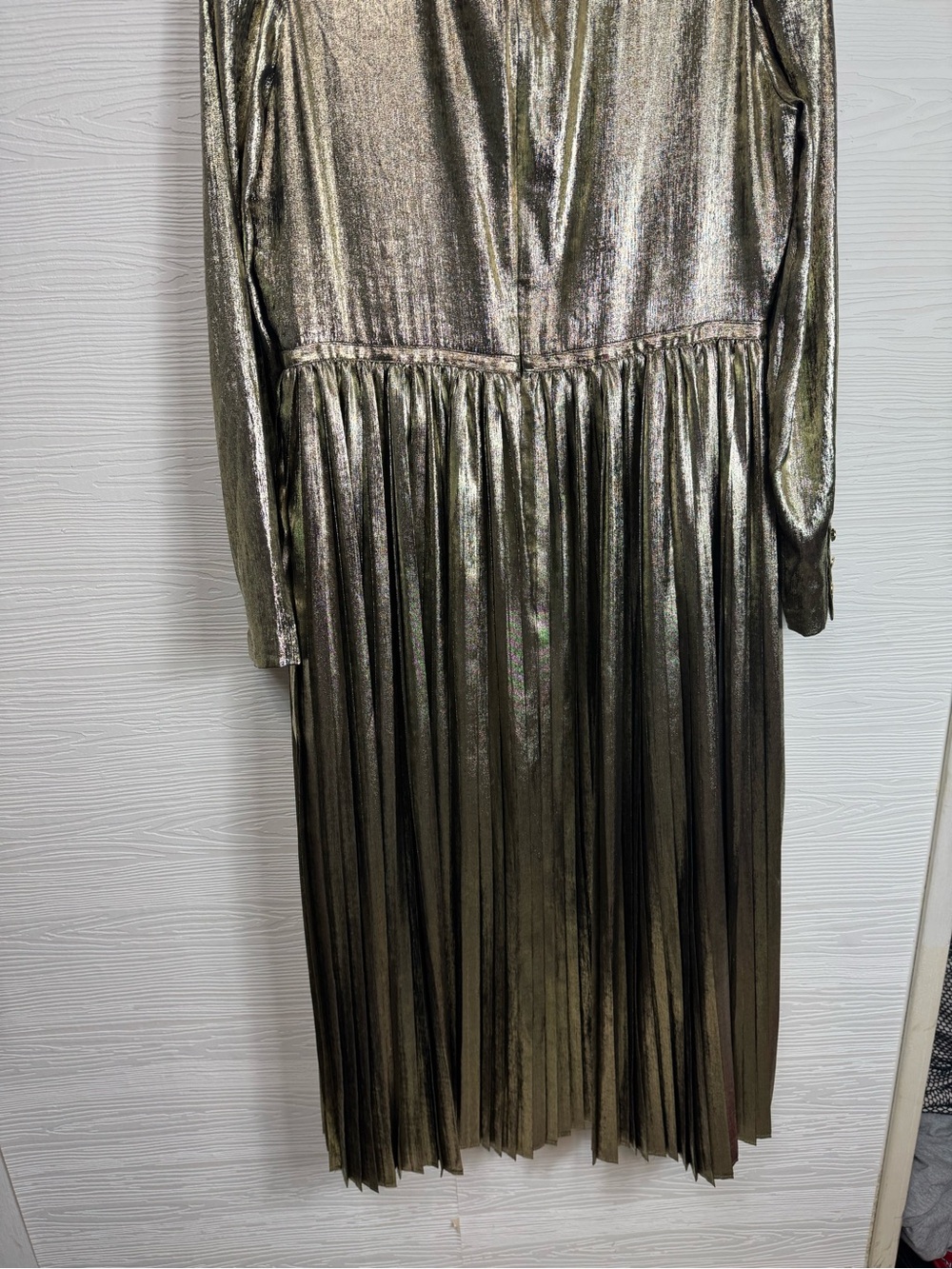 Emily McCarthy Metallic Gold Pleated Midi Dress Party Holiday New Years - Picture 9 of 12